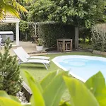 Vakantiehuis Maison De Vacance Avec Piscine Proche De La