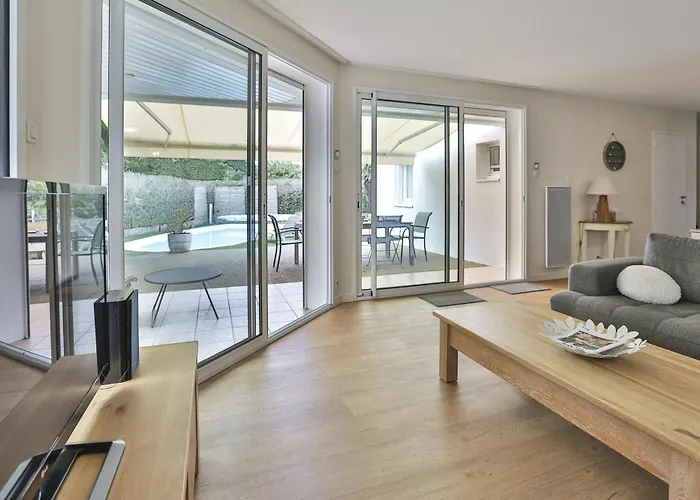 Vakantiehuis Maison De Vacance Avec Piscine Proche De La *